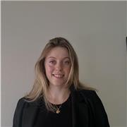 Apoyo especializado para todo tipo de edades en las materias de lengua, historia, filosofía, matemáticas y rama científica